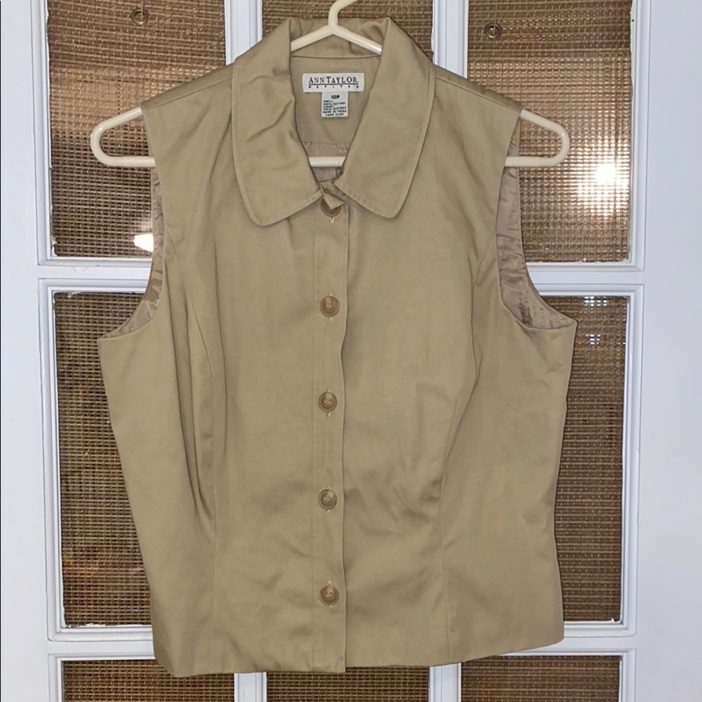 Vintage Ann Taylor Women's Tan Sleeveless Top